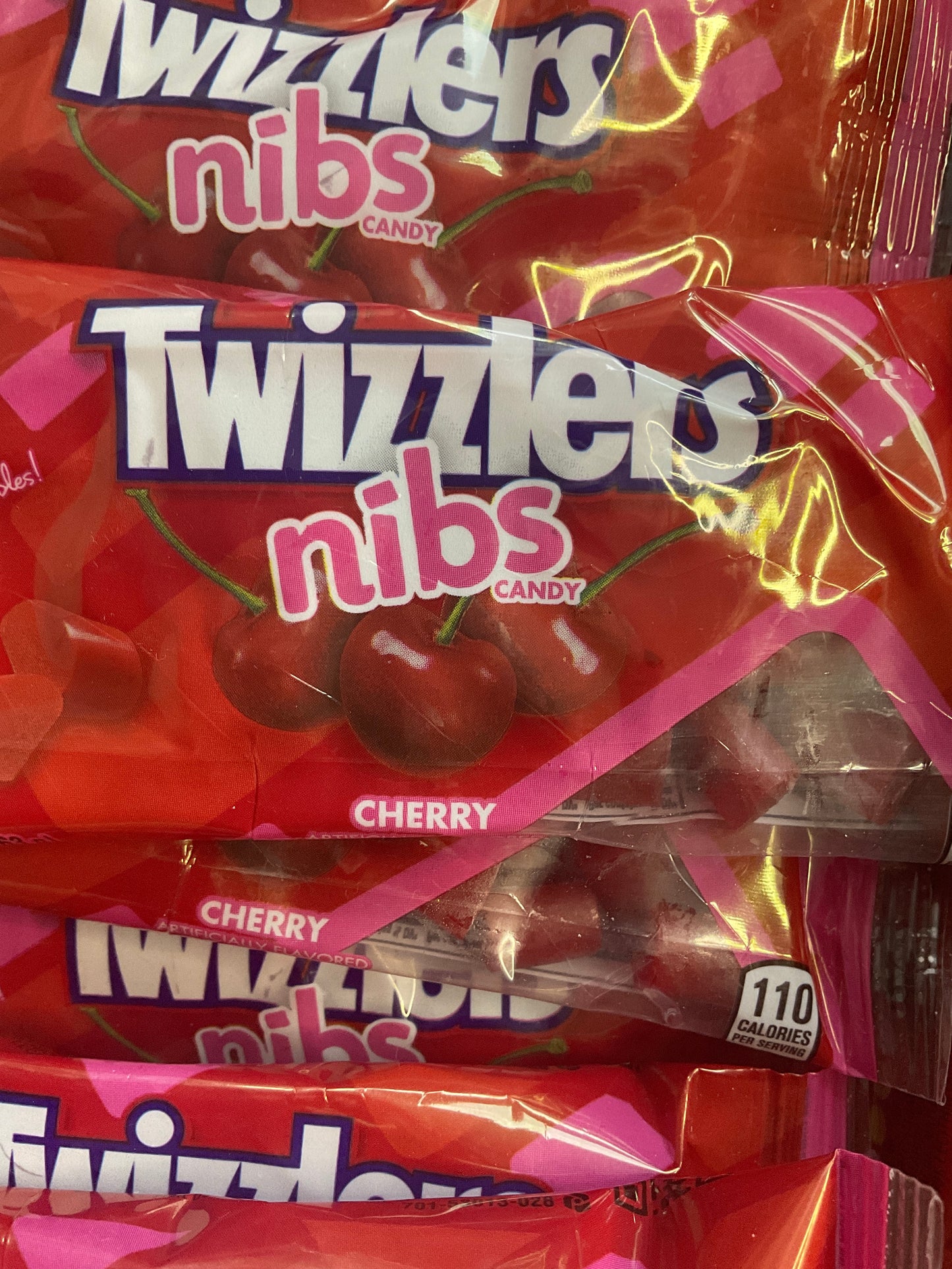 TWIZZLERS NIBS CANDY